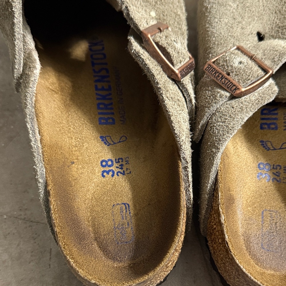 Birkenstock Olive Suede Clogs - Picture 3 of 3